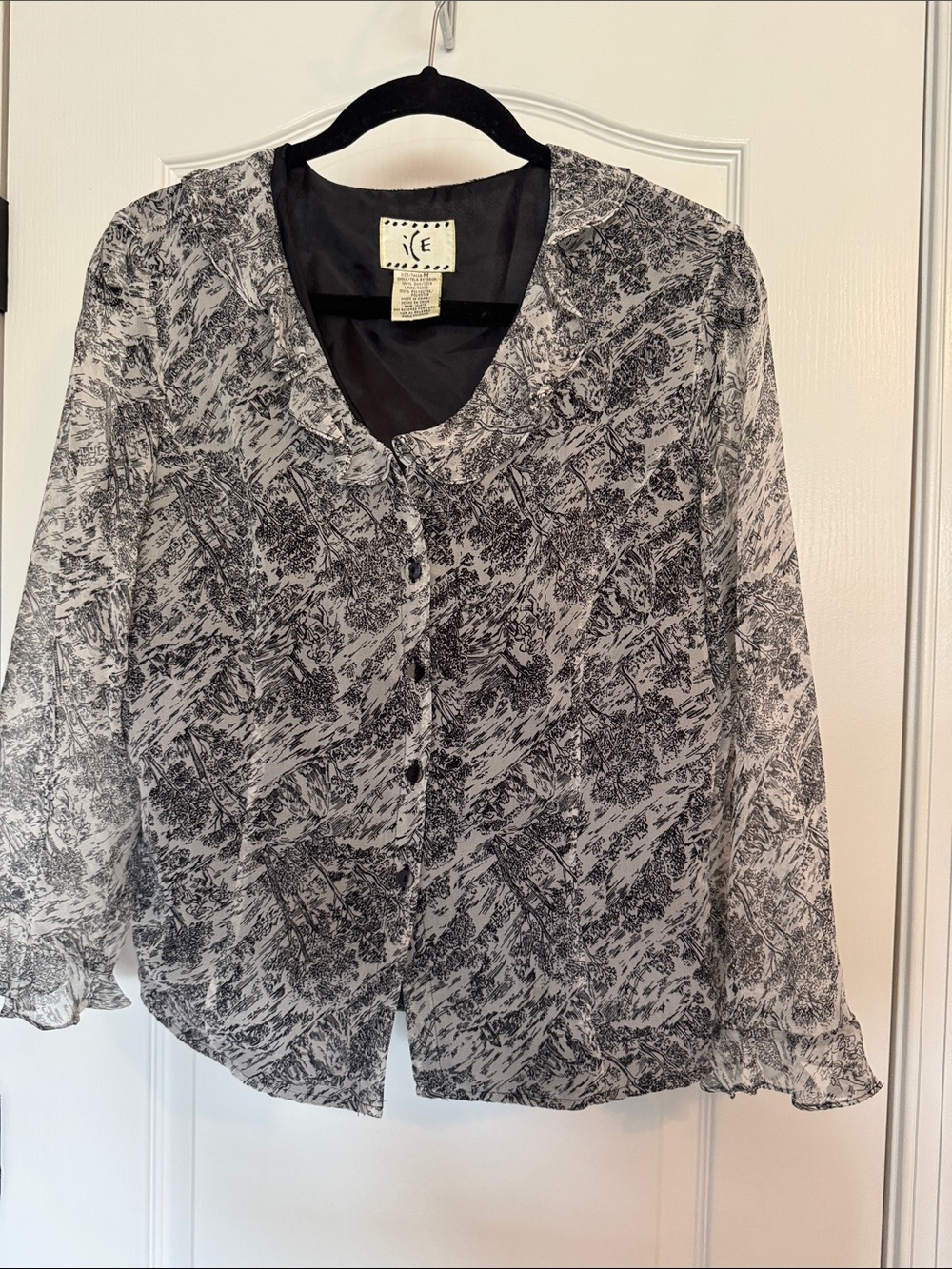 Ice Black & White Printed Button-Front Blouse